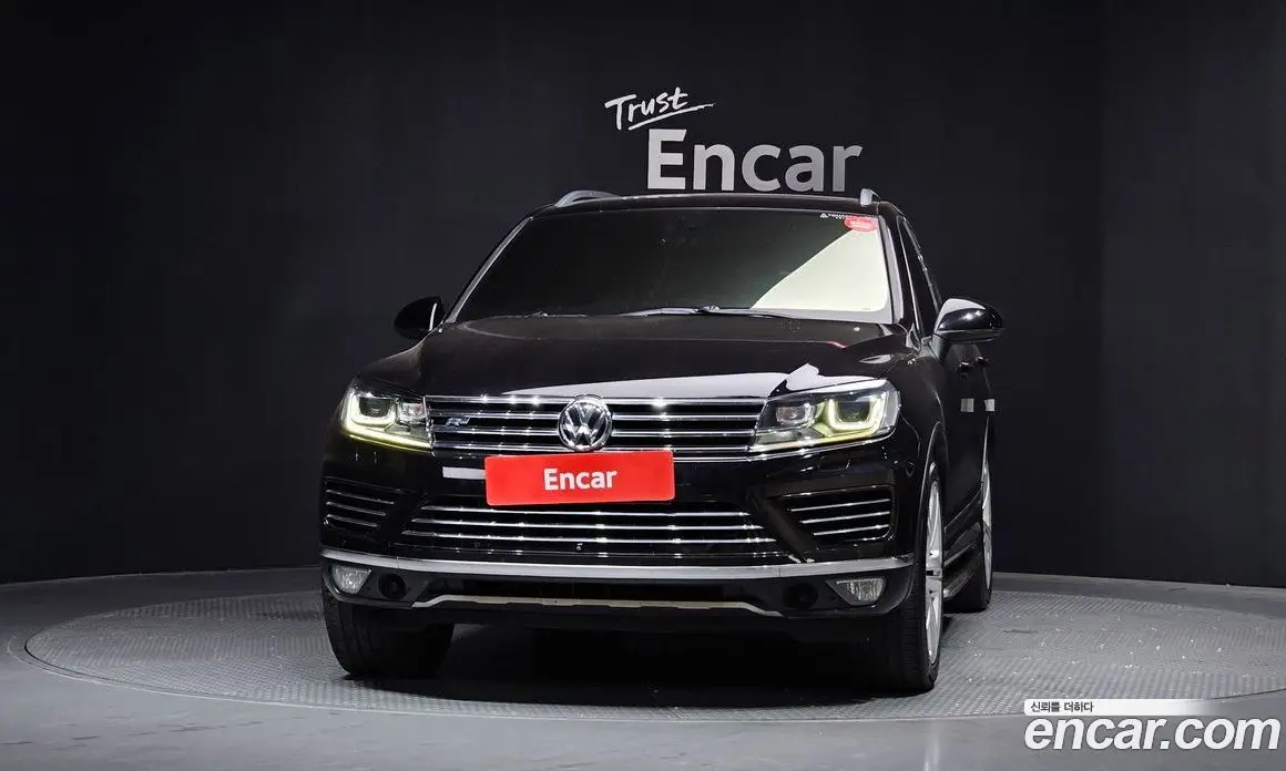 Volkswagen Touareg 2016 3.0 автомат (гидро), фото 3 Volkswagen Touareg 2016 3.0 автомат (гидро), фото 3