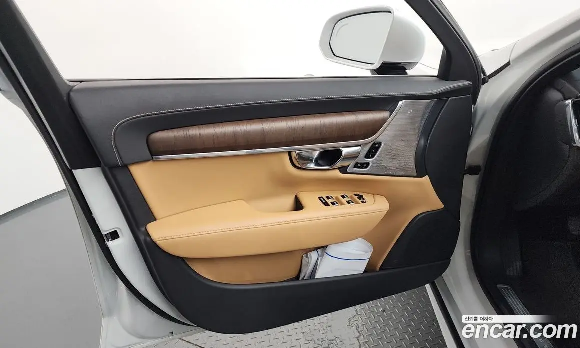 Volvo S90 2021 2.0 автомат (гидро), фото 13 Volvo S90 2021 2.0 автомат (гидро), фото 13