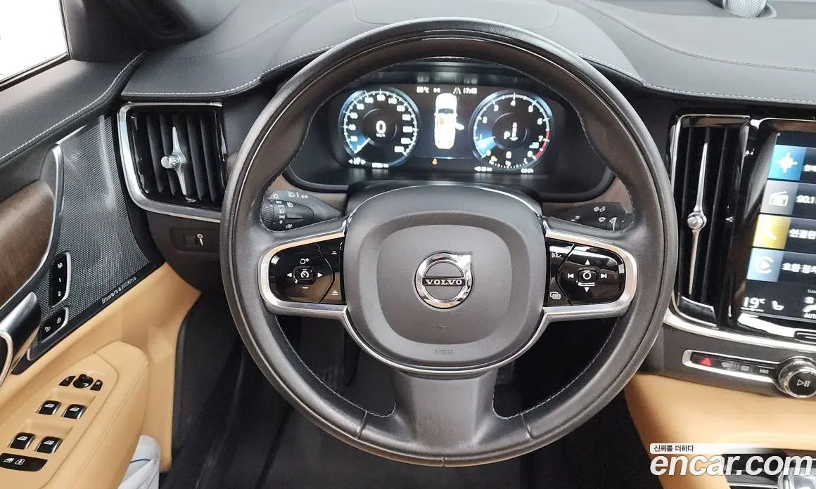 Volvo S90 2021 2.0 автомат (гидро), фото 18 Volvo S90 2021 2.0 автомат (гидро), фото 18