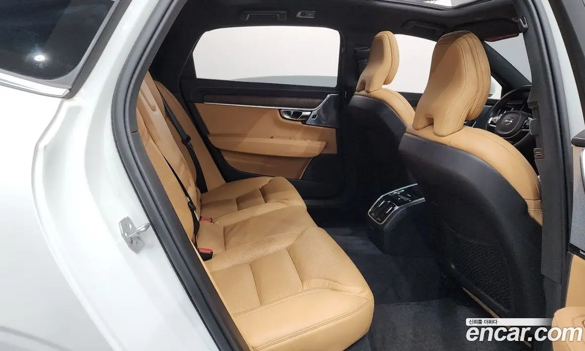 Volvo S90 2021 2.0 автомат (гидро), фото 25 Volvo S90 2021 2.0 автомат (гидро), фото 25