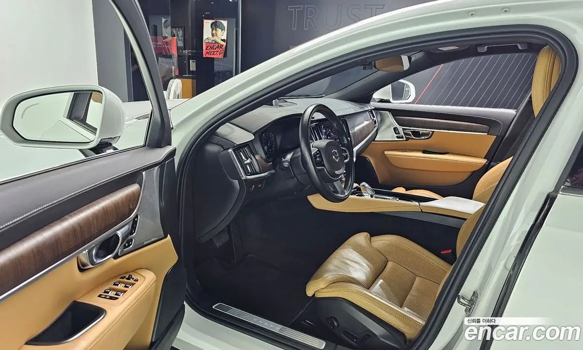 Volvo S90 2021 2.0 автомат (гидро), фото 13 Volvo S90 2021 2.0 автомат (гидро), фото 13