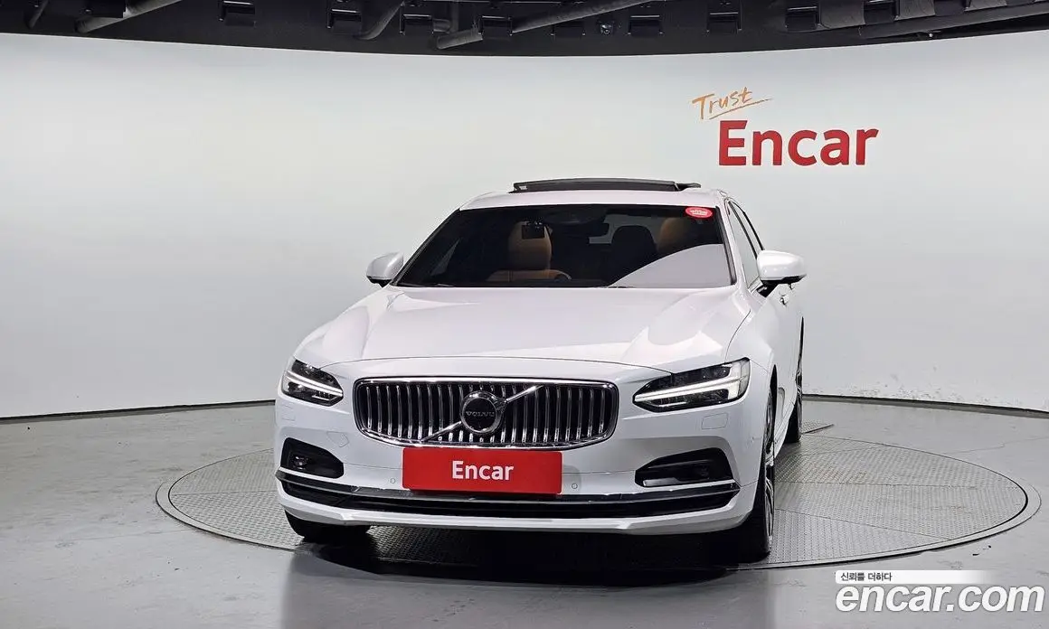 Volvo S90 2021 2.0 автомат (гидро), фото 3 Volvo S90 2021 2.0 автомат (гидро), фото 3