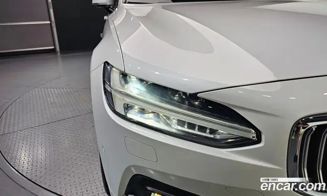 Volvo S90 2021 2.0 автомат (гидро), миниатюра 8 Volvo S90 2021 2.0 автомат (гидро), миниатюра 8