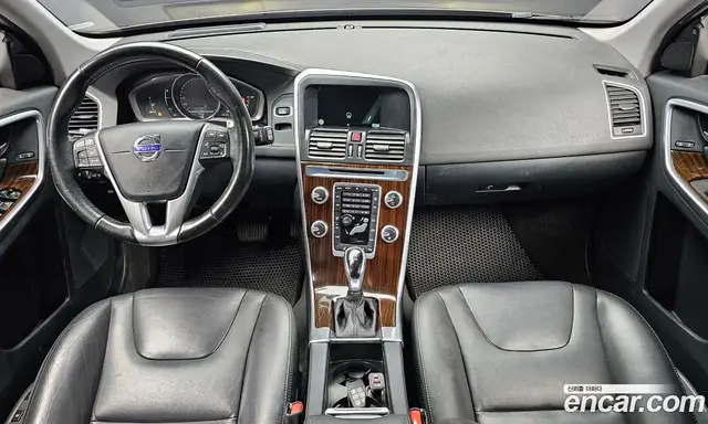 Volvo XC60 2015 2.0 автомат (гидро), миниатюра 7 Volvo XC60 2015 2.0 автомат (гидро), миниатюра 7