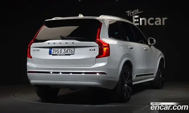 Volvo XC90 2025 2.0 автомат (гидро), миниатюра 2
