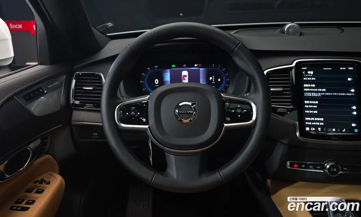 Volvo XC90 2025 2.0 автомат (гидро), фото 19