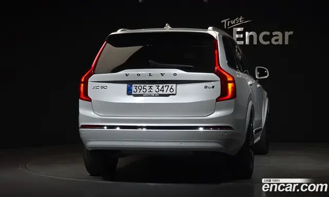 Volvo XC90 2025 2.0 автомат (гидро), миниатюра 4