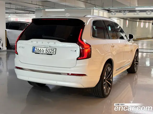 Volvo XC90 2026 2.0 автомат (гидро), миниатюра 2 Volvo XC90 2026 2.0 автомат (гидро), миниатюра 2