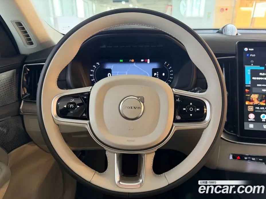 Volvo XC90 2026 2.0 автомат (гидро), фото 17 Volvo XC90 2026 2.0 автомат (гидро), фото 17