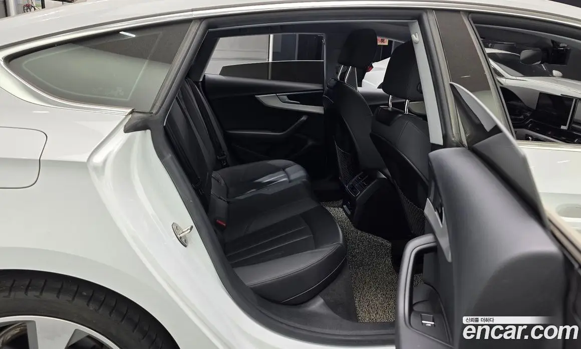 Audi A5 2021 2.0 автомат (гидро), фото 12 Audi A5 2021 2.0 автомат (гидро), фото 12