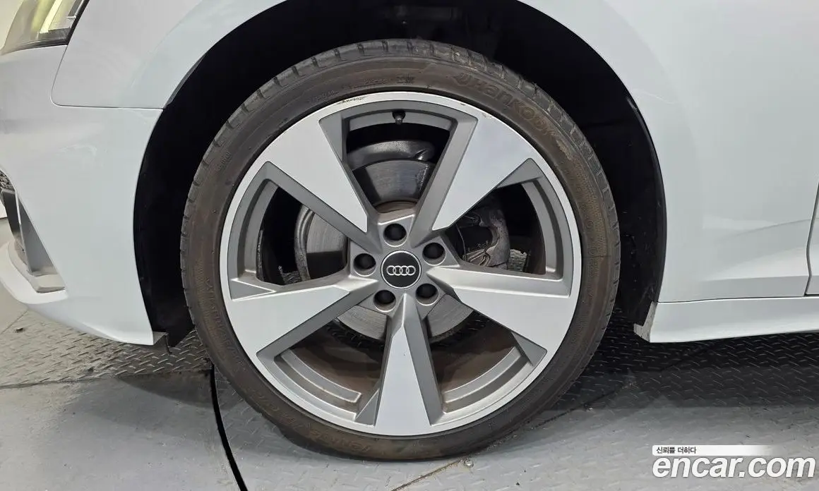 Audi A5 2021 2.0 автомат (гидро), фото 5 Audi A5 2021 2.0 автомат (гидро), фото 5