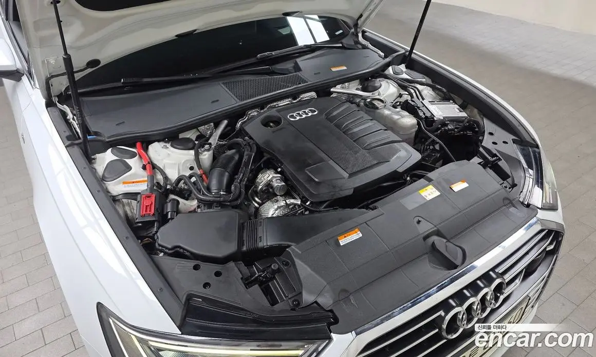 Audi A6 2021 2.0 автомат (гидро), фото 6 Audi A6 2021 2.0 автомат (гидро), фото 6