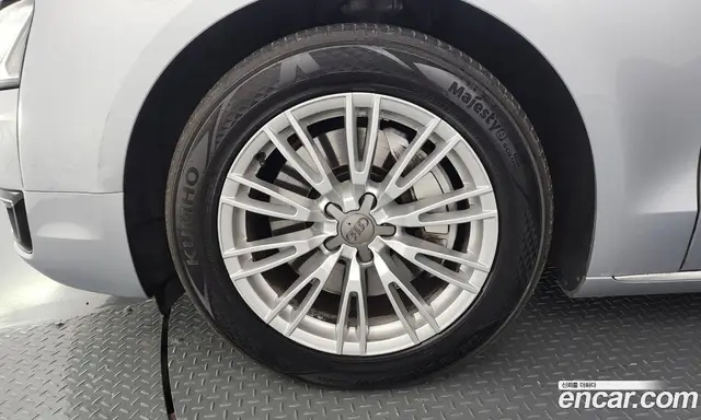 Audi A8 2015 3.0 автомат (гидро), миниатюра 5 Audi A8 2015 3.0 автомат (гидро), миниатюра 5