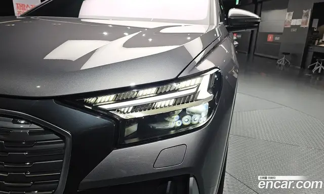 Audi Q4 e-tron 2025 0.2 автомат (гидро), миниатюра 8 Audi Q4 e-tron 2025 0.2 автомат (гидро), миниатюра 8