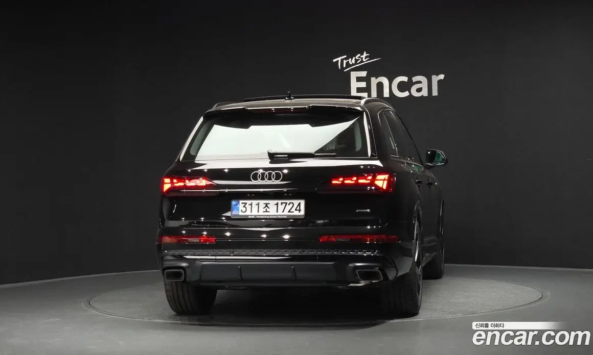 Audi Q7 2026 3.0 автомат (гидро), фото 4 Audi Q7 2026 3.0 автомат (гидро), фото 4