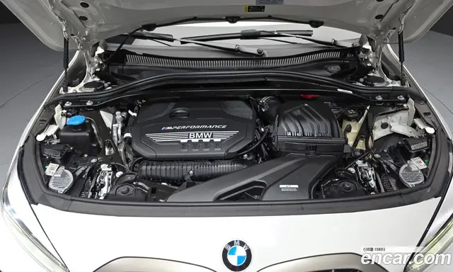 BMW 1 серия 2023 2.0 автомат (гидро), миниатюра 6 BMW 1 серия 2023 2.0 автомат (гидро), миниатюра 6