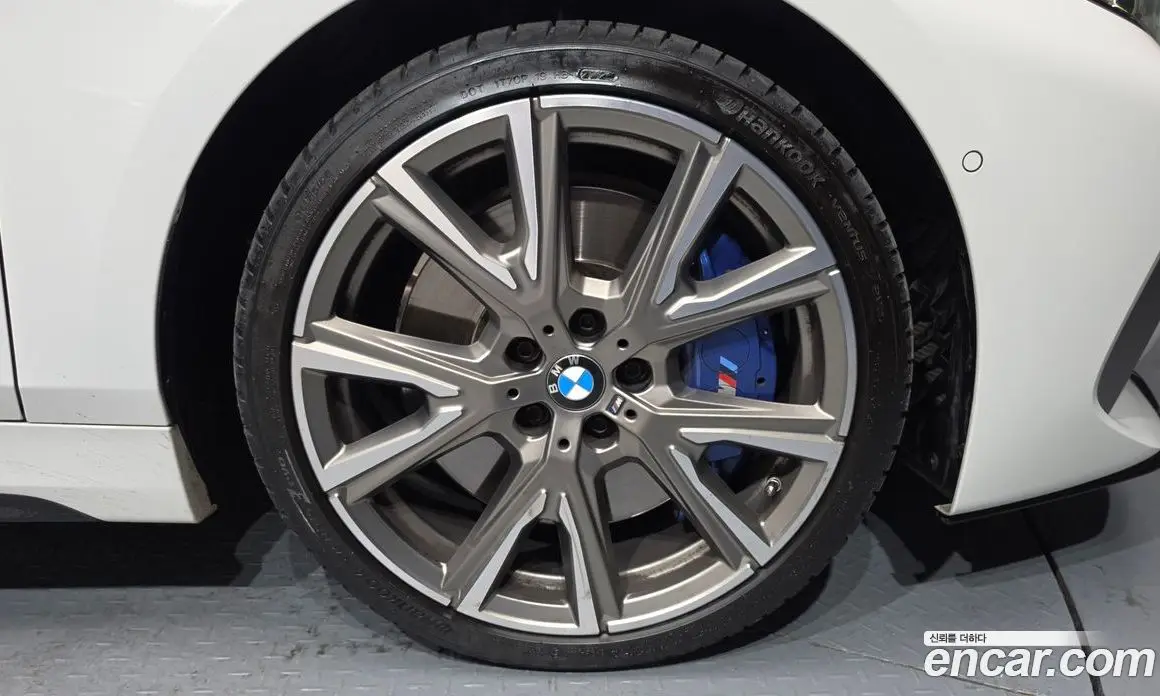 BMW 1 серия 2023 2.0 автомат (гидро), фото 7 BMW 1 серия 2023 2.0 автомат (гидро), фото 7