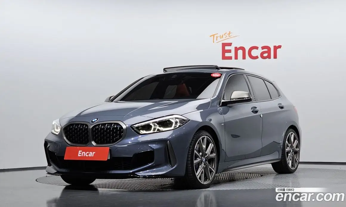 BMW 1 серия 2024 2.0 автомат (гидро), фото 1 BMW 1 серия 2024 2.0 автомат (гидро), фото 1