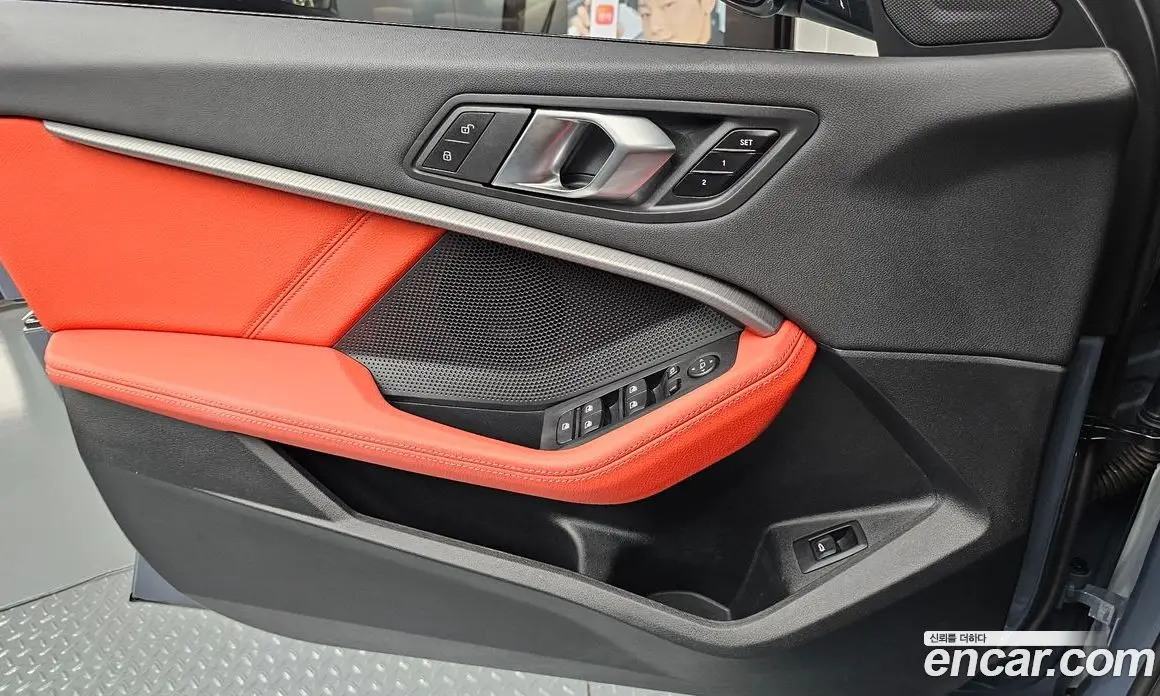 BMW 1 серия 2024 2.0 автомат (гидро), фото 14 BMW 1 серия 2024 2.0 автомат (гидро), фото 14
