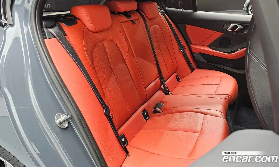 BMW 1 серия 2024 2.0 автомат (гидро), фото 17 BMW 1 серия 2024 2.0 автомат (гидро), фото 17