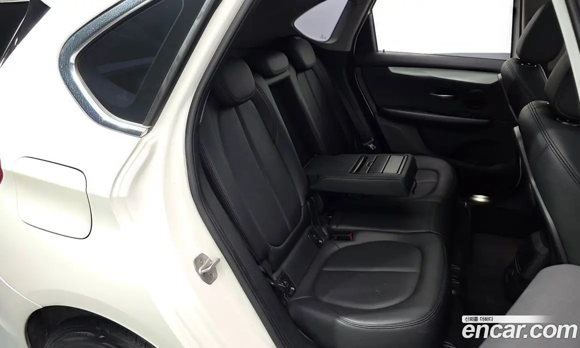 BMW 2 серия 2016 2.0 автомат (гидро), фото 11 BMW 2 серия 2016 2.0 автомат (гидро), фото 11