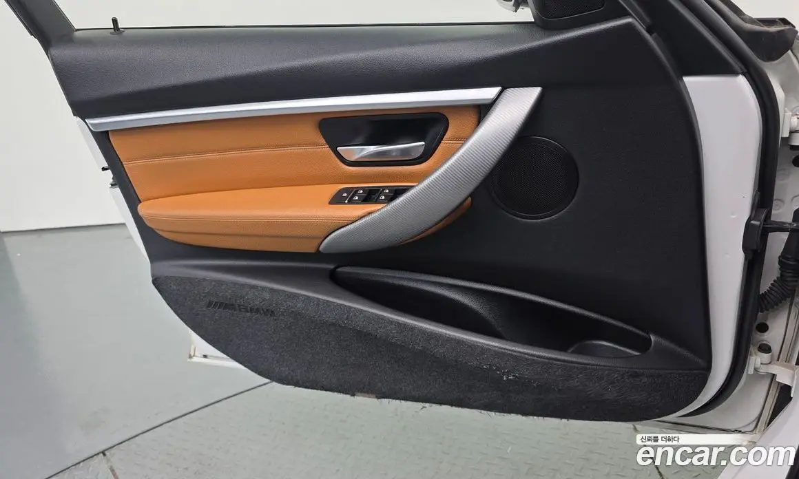 BMW 3 серия 2018 2.0 автомат (гидро), фото 14 BMW 3 серия 2018 2.0 автомат (гидро), фото 14