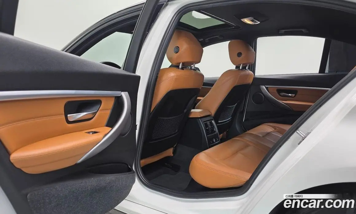 BMW 3 серия 2018 2.0 автомат (гидро), фото 28 BMW 3 серия 2018 2.0 автомат (гидро), фото 28