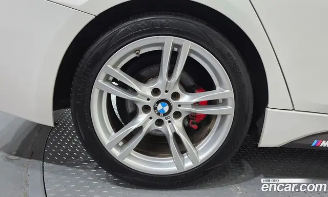 BMW 3 серия 2018 2.0 автомат (гидро), миниатюра 5 BMW 3 серия 2018 2.0 автомат (гидро), миниатюра 5