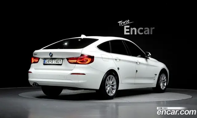 BMW 3 серия 2019 2.0 автомат (гидро), миниатюра 2 BMW 3 серия 2019 2.0 автомат (гидро), миниатюра 2