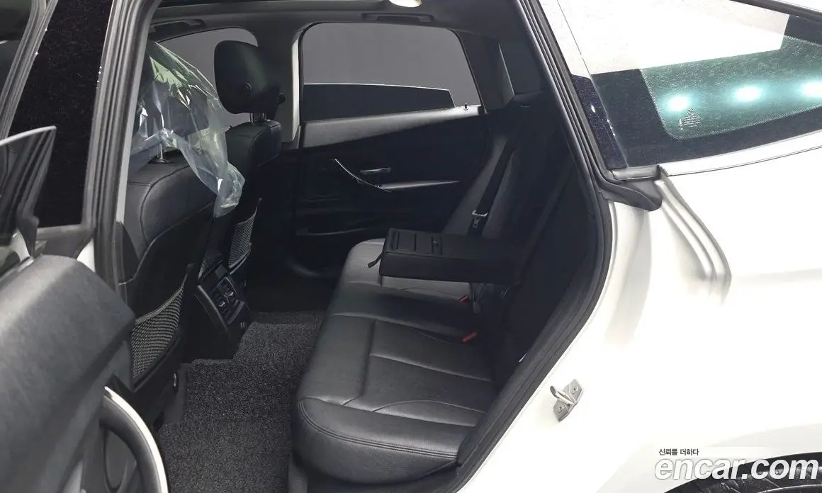 BMW 3 серия 2019 2.0 автомат (гидро), фото 16 BMW 3 серия 2019 2.0 автомат (гидро), фото 16