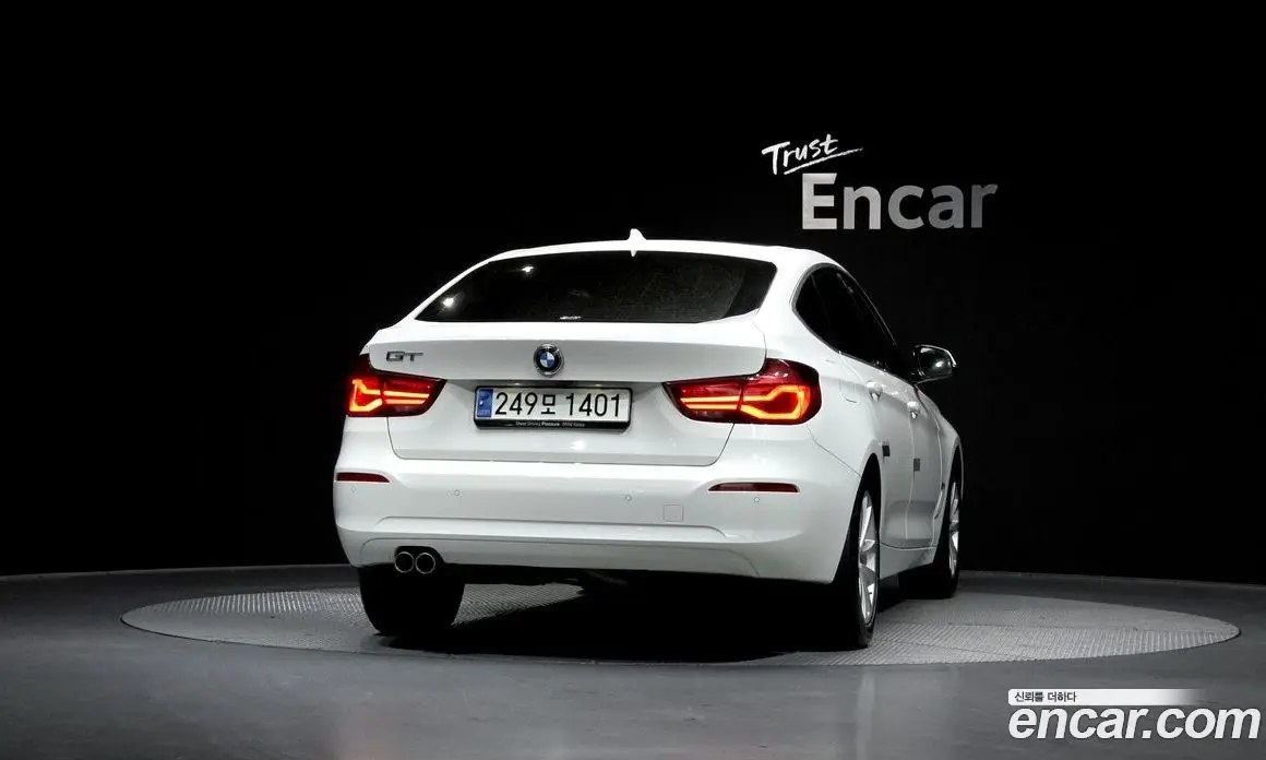 BMW 3 серия 2019 2.0 автомат (гидро), фото 4 BMW 3 серия 2019 2.0 автомат (гидро), фото 4
