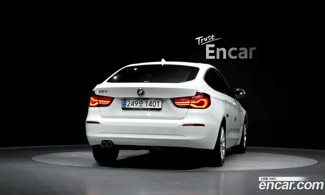 BMW 3 серия 2019 2.0 автомат (гидро), миниатюра 4 BMW 3 серия 2019 2.0 автомат (гидро), миниатюра 4