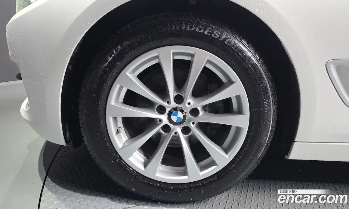 BMW 3 серия 2019 2.0 автомат (гидро), фото 5 BMW 3 серия 2019 2.0 автомат (гидро), фото 5