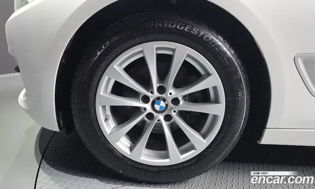 BMW 3 серия 2019 2.0 автомат (гидро), миниатюра 5 BMW 3 серия 2019 2.0 автомат (гидро), миниатюра 5