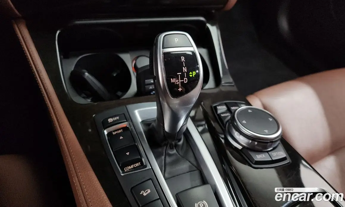 BMW 5 серия 2015 2.0 автомат (гидро), фото 9 BMW 5 серия 2015 2.0 автомат (гидро), фото 9