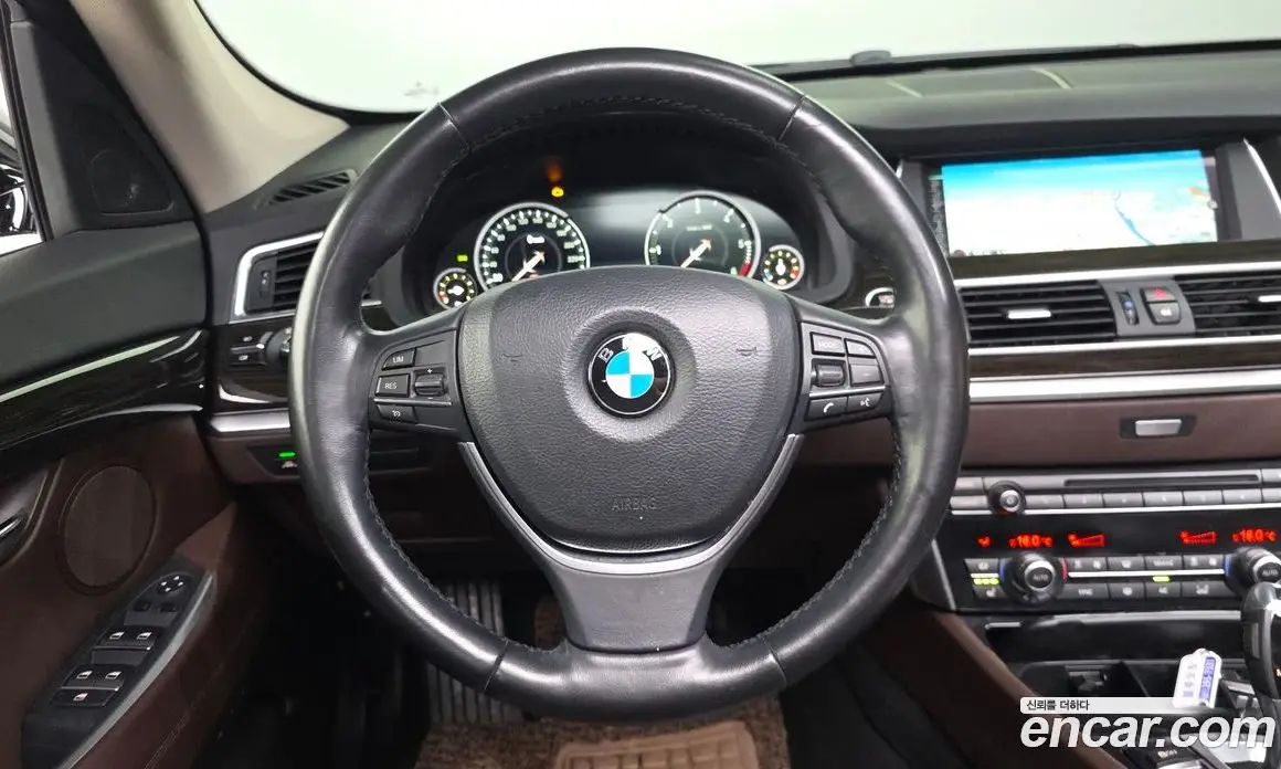 BMW 5 серия 2016 2.0 автомат (гидро), фото 13 BMW 5 серия 2016 2.0 автомат (гидро), фото 13