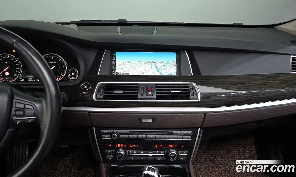 BMW 5 серия 2016 2.0 автомат (гидро), фото 14 BMW 5 серия 2016 2.0 автомат (гидро), фото 14