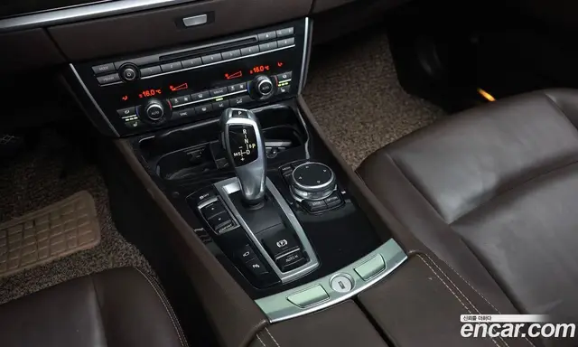 BMW 5 серия 2016 2.0 автомат (гидро), миниатюра 9 BMW 5 серия 2016 2.0 автомат (гидро), миниатюра 9