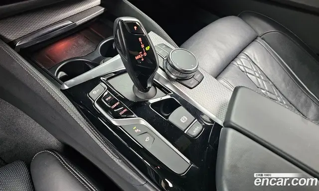 BMW 5 серия 2018 2.0 автомат (гидро), миниатюра 12