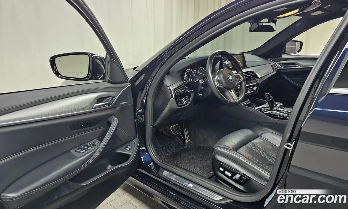 BMW 5 серия 2018 2.0 автомат (гидро), фото 13 BMW 5 серия 2018 2.0 автомат (гидро), фото 13