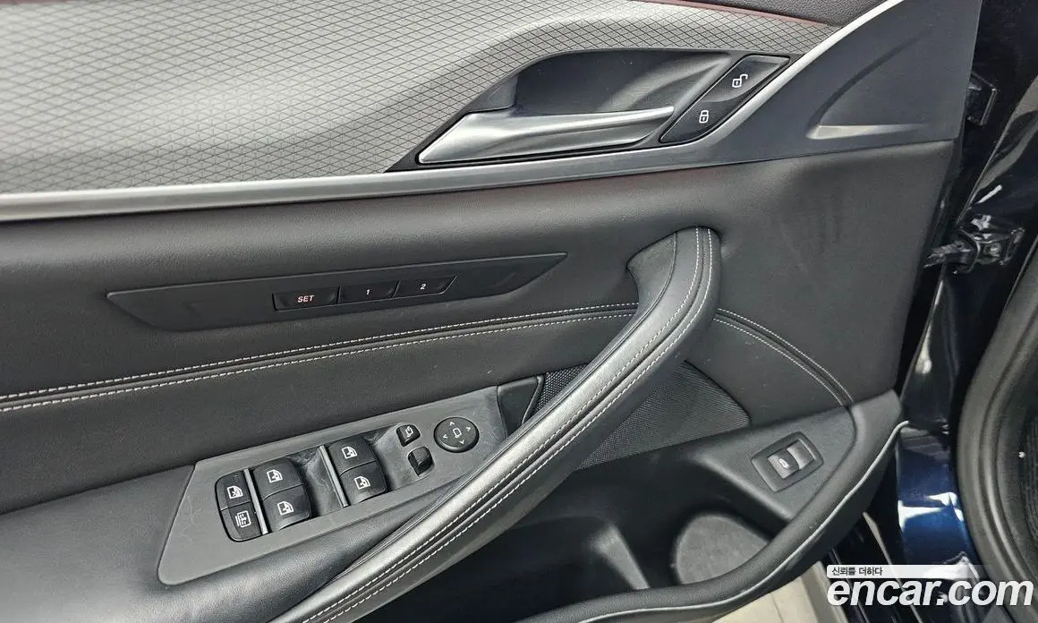 BMW 5 серия 2018 2.0 автомат (гидро), фото 30 BMW 5 серия 2018 2.0 автомат (гидро), фото 30