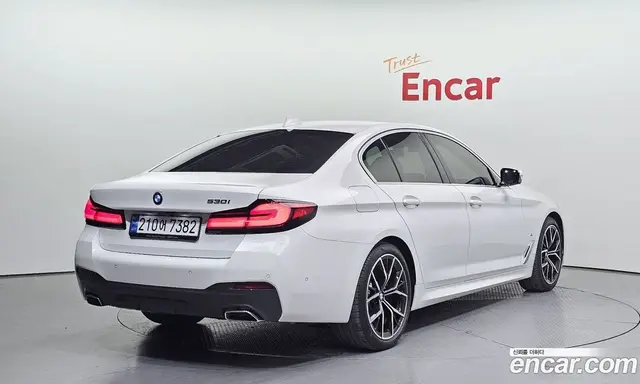 BMW 5 серия 2023 2.0 автомат (гидро), миниатюра 2