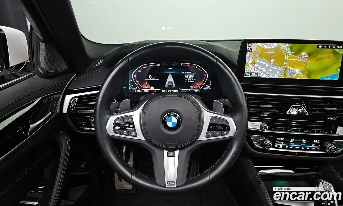 BMW 5 серия 2023 2.0 автомат (гидро), фото 15