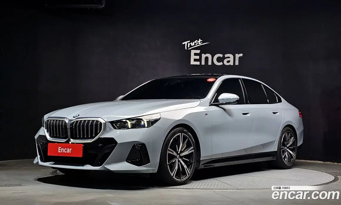 BMW 5 серия 2024 2.0 автомат (гидро), фото 1 BMW 5 серия 2024 2.0 автомат (гидро), фото 1