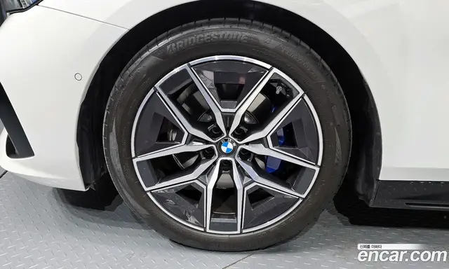 BMW 5 серия 2025 2.0 автомат (гидро), миниатюра 5