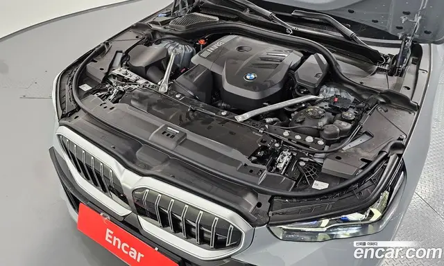 BMW 5 серия 2025 2.0 автомат (гидро), миниатюра 6 BMW 5 серия 2025 2.0 автомат (гидро), миниатюра 6