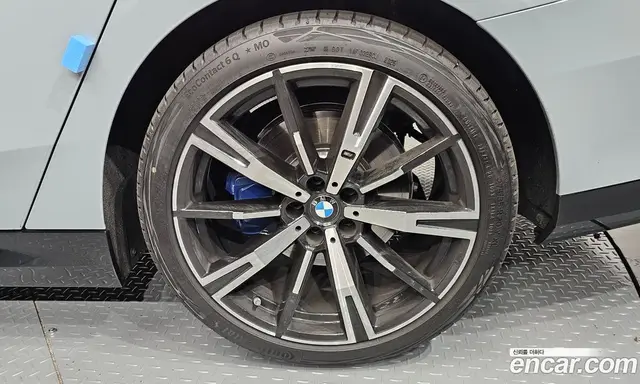 BMW 5 серия 2025 2.0 автомат (гидро), миниатюра 7 BMW 5 серия 2025 2.0 автомат (гидро), миниатюра 7
