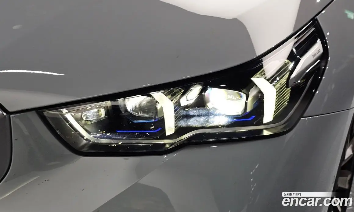 BMW 5 серия 2025 2.0 автомат (гидро), фото 8 BMW 5 серия 2025 2.0 автомат (гидро), фото 8