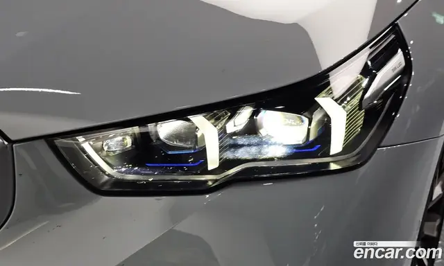 BMW 5 серия 2025 2.0 автомат (гидро), миниатюра 8 BMW 5 серия 2025 2.0 автомат (гидро), миниатюра 8