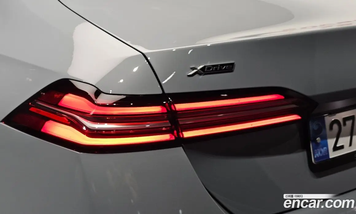 BMW 5 серия 2025 2.0 автомат (гидро), фото 9 BMW 5 серия 2025 2.0 автомат (гидро), фото 9